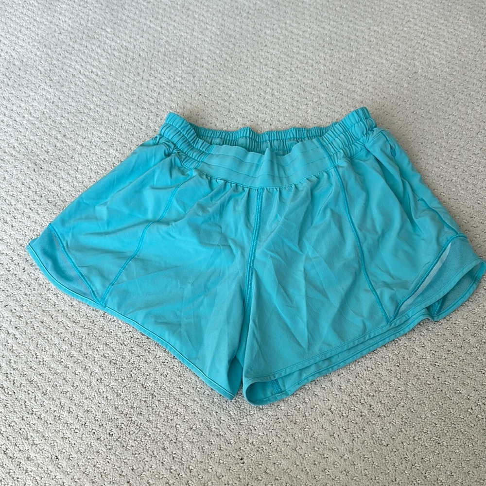 Lululemon Hotty Hot shorts, high rise, lined, 4”, size 8